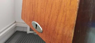 Tapa de máquina de coser Alfa