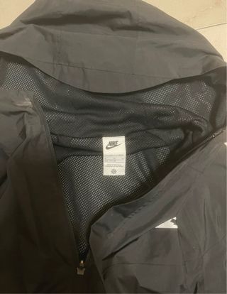 Chubasquero Nike Niño Negro