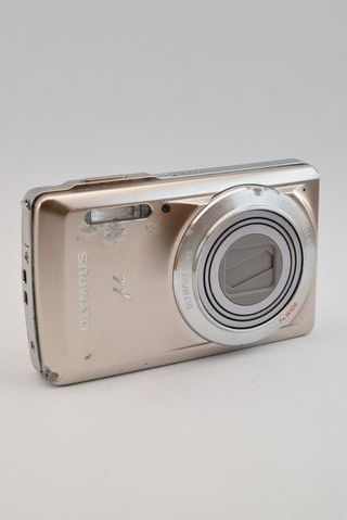 Cámara Digital Olympus MJU 7030 - 14 MP