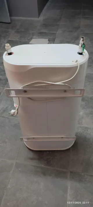 Termo eléctrico digital 50L WESEN