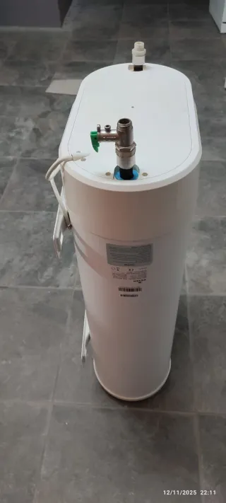 Termo eléctrico digital 50L WESEN