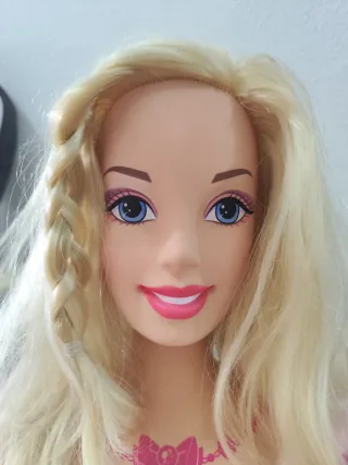 Busto Barbie para peinar
