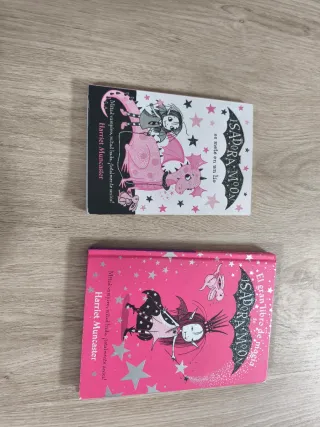 Lote 2 libros Isadora Moon