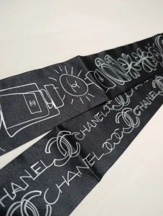 Pañuelo Chanel Negro y Blanco