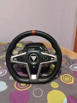 Volante Thrustmaster para juegos