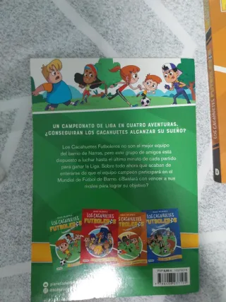 Libros de Los cacahuetes futboleros