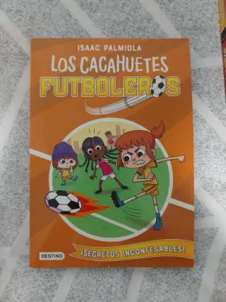 Libros de Los cacahuetes futboleros