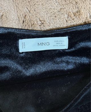 Top asimétrico terciopelo Mango