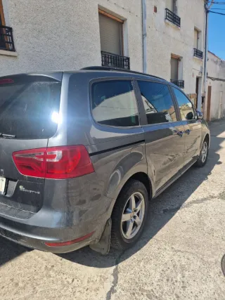 SEAT Alhambra 2011