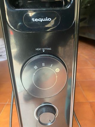 Tequio Radiador Aceite 2000W