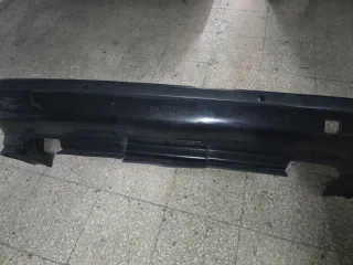 Defensa trasera BMW E39 Berlina Tapa gancho