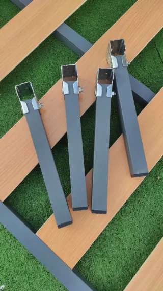 Somier metálico con lamas de madera .