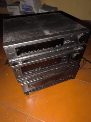 Mini cadena Sony LBT-D505