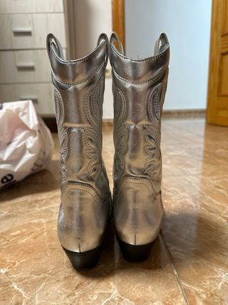 Botas cowboy plateadas