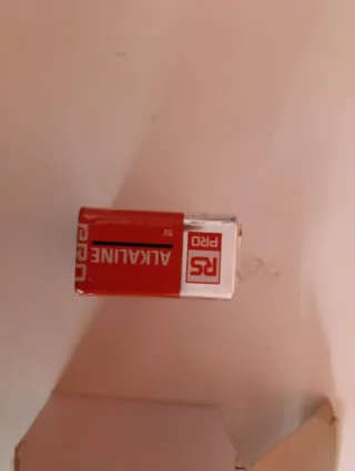 15 Pile 9V Nuove scadenza 08/29