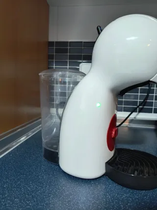 Cafetera Krups Dolce Gusto Piccolo XS