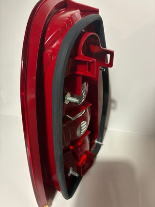 Piloto Trasero Derecho Skoda Fabia 6Y6945112B