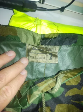 Pantalón de agua militar camuflaje