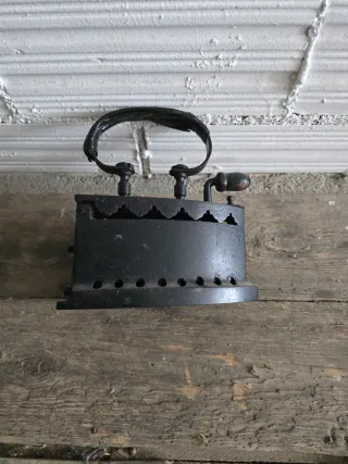 Planchas antiguas de carbón