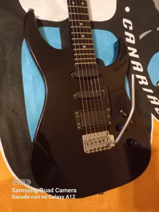 Guitarra Eléctrica Starforce USA Stratocaster