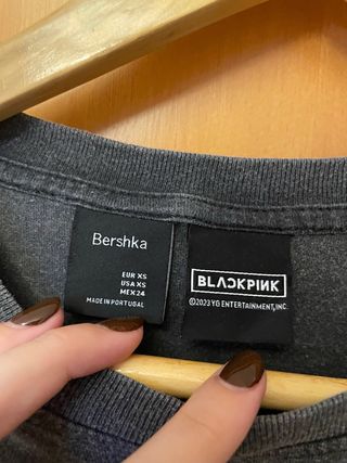 Camiseta Bershka BLACKPINK  Pink Venom Talla M