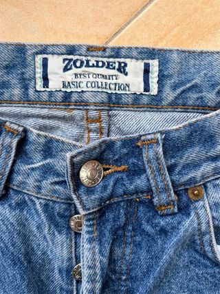 Vaqueros ZOLDER desgastados