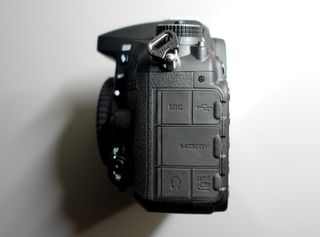 Nikon D7100 (5.856 disparos)