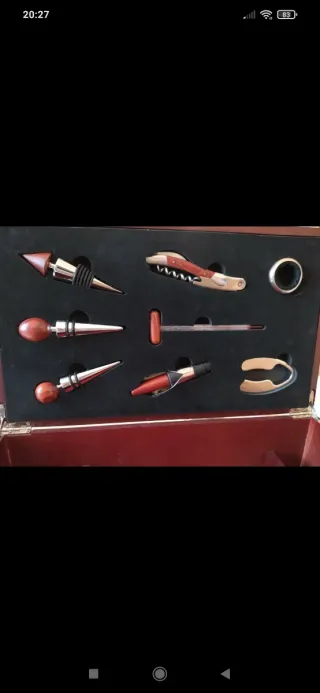 Cassetta in legno porta bottiglie con accessori