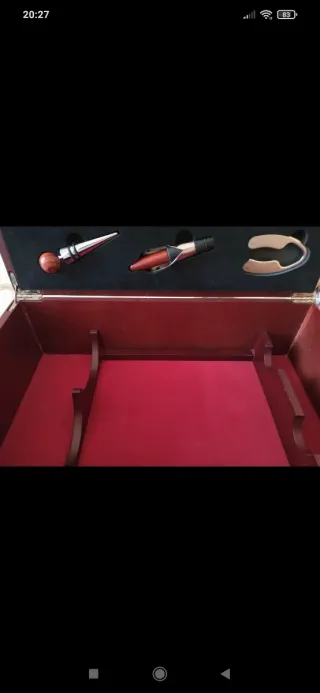 Cassetta in legno porta bottiglie con accessori