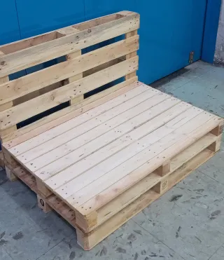 SOFA DE PALET EUROPEO  MEDIDA 120x80 cm