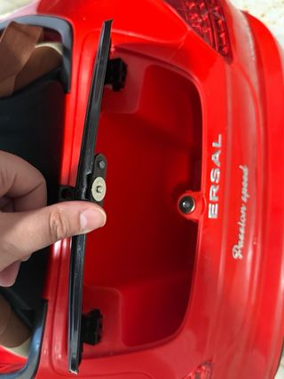 Coche eléctrico para bebés en buen estado