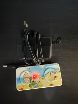 Coche eléctrico para bebés en buen estado