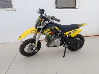 Moto infantil YCF 50 4t