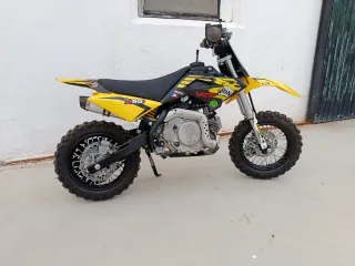 Moto infantil YCF 50 4t