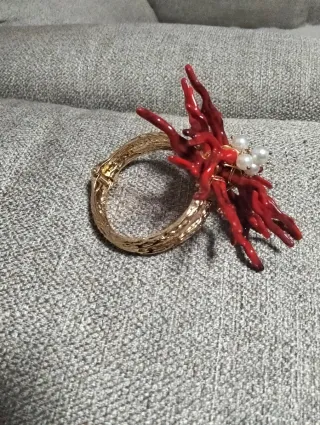 Brazalete Coral Rojo y Perlas sin estrenar