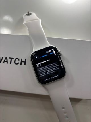 Apple Watch SE 2ª Gen Plata.