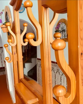 Mueble recibidor/perchero de madera