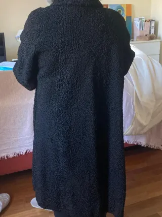 Abrigo de astracán YVONNE negro