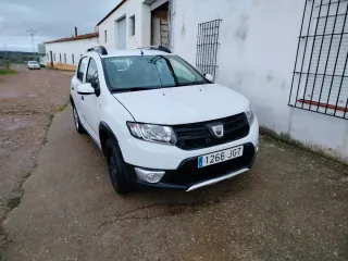 Dacia Sandero 2015