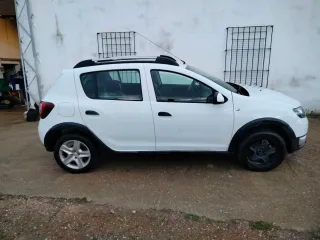 Dacia Sandero 2015
