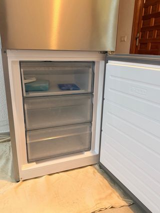 Nevera Combi AEG Acero Inoxidable