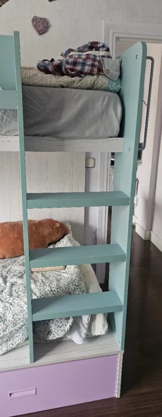 Litera juvenil compuesto por compartimiento para 3