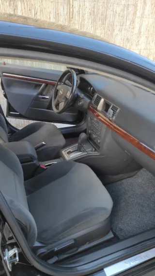 Opel Vectra 2004