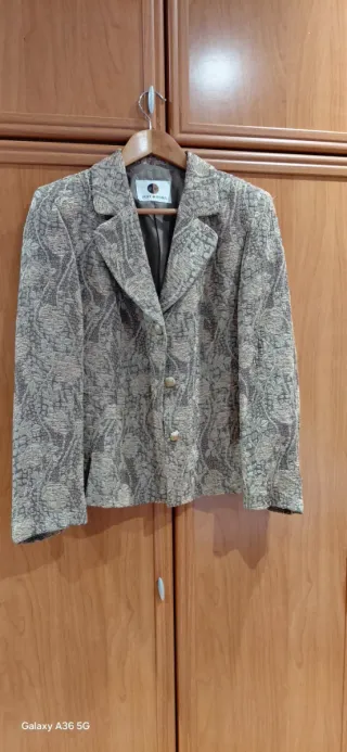 Americana Punt Roma Beige