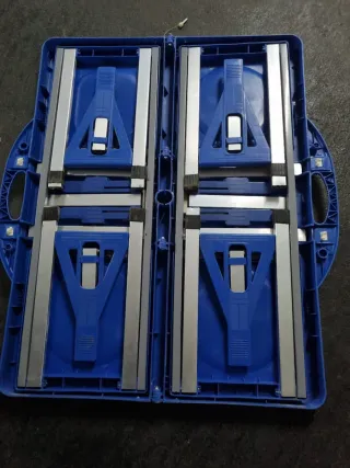 Mesa Plegable Azul y Blanca