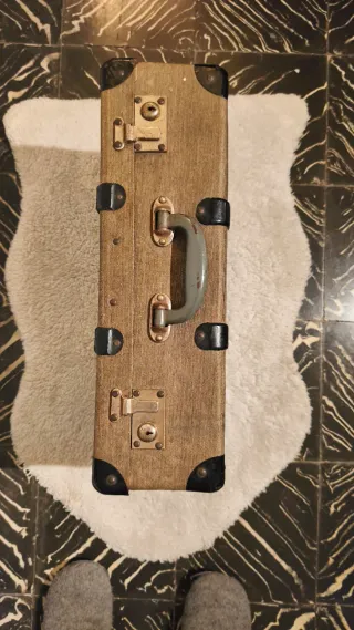 Maleta Vintage Cuadros Marrones y Beige