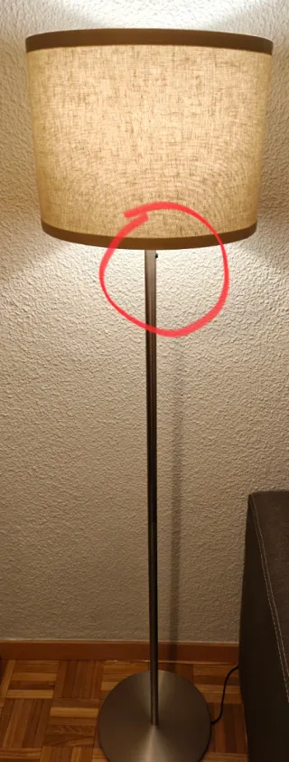 Lámpara de pie Ikea Skaftet