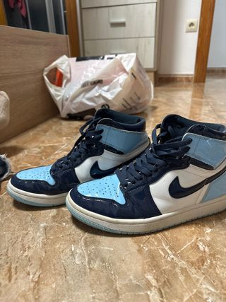 Nike Air Jordan 1 Azul y Blanco