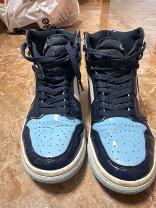 Nike Air Jordan 1 Azul y Blanco