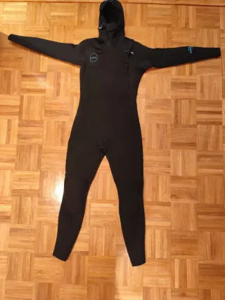 Traje neopreno surf Dakine con capucha